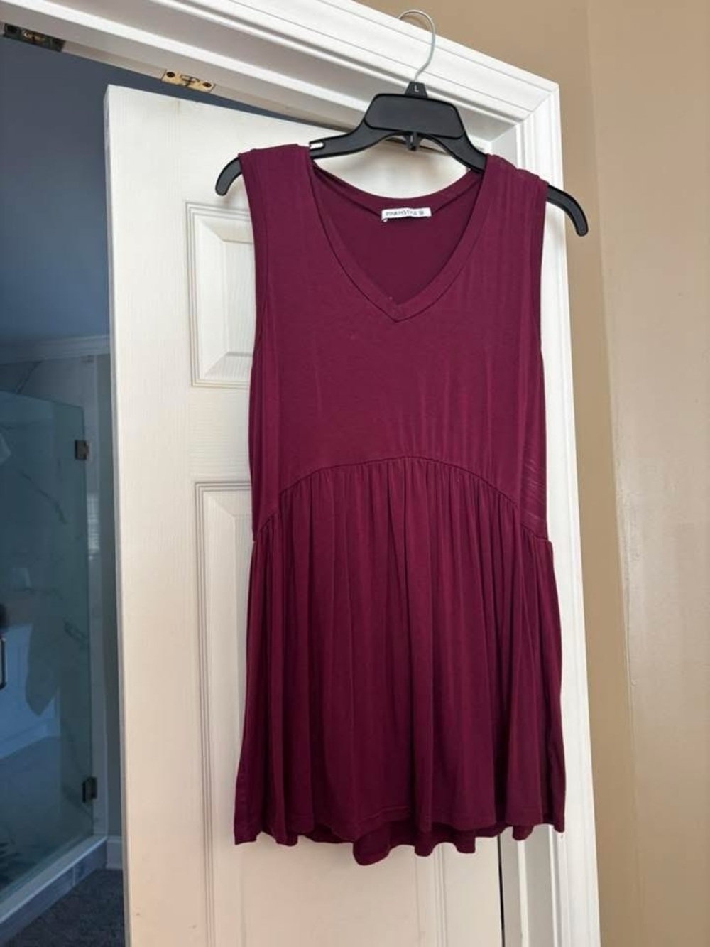 Sleeveless V-Neck Flowy Tunic Top - Deep Wine